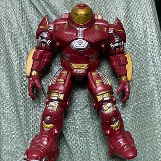 Đồ trang trí Nhân Vật Người Nhện Hulk Mark50 Có Khớp Cử Động Độc Đáo