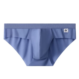 Men ice silk đồ lót liền mạch mùa hè phong cách mới ultra-thin thoáng khí sexy low-eo rắn màu quần sịp quần đùi 1057 @ -