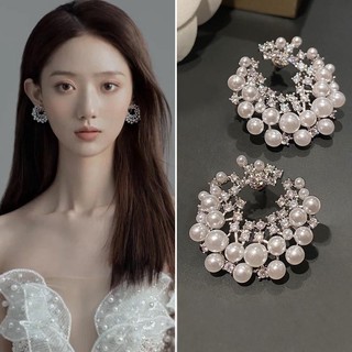 Khuyên Tai Chữ C Đính Ngọc Trai Sang Trọng Phong Cách Hàn Quốc
