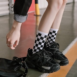 Vớ Cotton Cổ Cao Kẻ Sọc Caro Trắng Đen Thoáng Khí Phong Cách Harajuku Hàn Quốc
