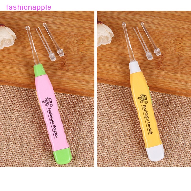 Bộ Dụng Cụ Lấy Ráy Tai Bằng Đèn LED