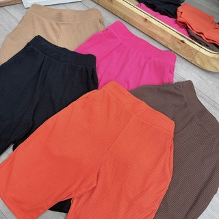 Quần Legging Ngố Bigsize Nữ Có Túi Lưng Chun Vải Thun Gân Co Giãn Thể Thao Q12
