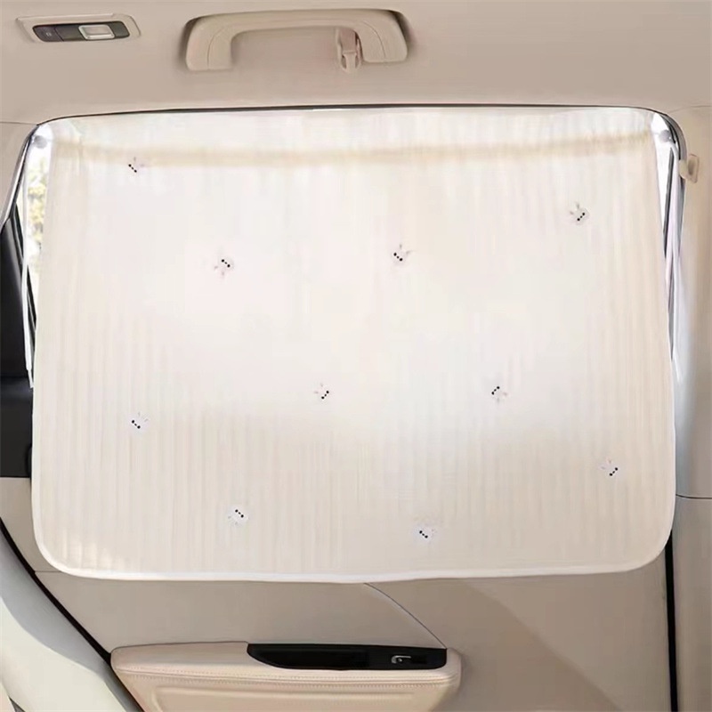 Rèm Che Nắng Họa Tiết Hoạt Hình Dễ Thương Bảo Vệ Cửa Sổ Xe Hơi