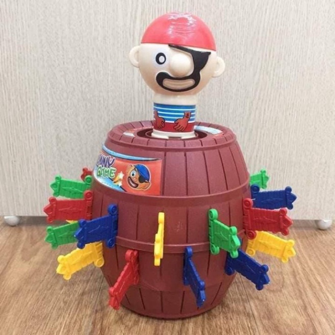 Hộp đồ chơi đâm hải tặc Barrel Pirate loại lớn 24 que, đồ chơi vui nhộn
