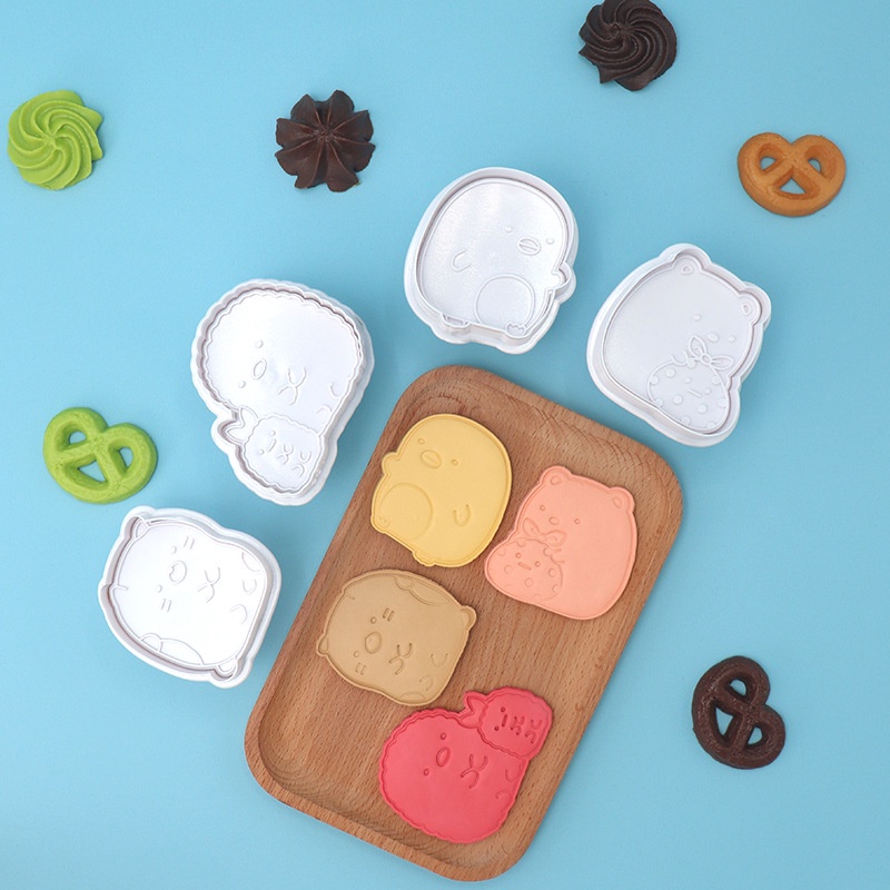 Set 4 Khuôn Cắt Bánh Quy Tạo Hình Sumikkogurashi