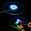 DARON LED Bay UFO Trò Chơi Ngoài Trời Tay Cầm Nhấp Nháy Đồ Chơi Ngoài Trời Đồ Chơi Cho Trẻ Em Chiếu Sáng Vui Nhộn Dây Đèn Bay Kéo Dây Bay UFO