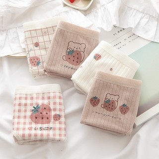 Quần Lót Tam Giác Vải cotton Lưng Vừa Họa Tiết Dâu Tây Dễ Thương Cho Bé Luyoo31