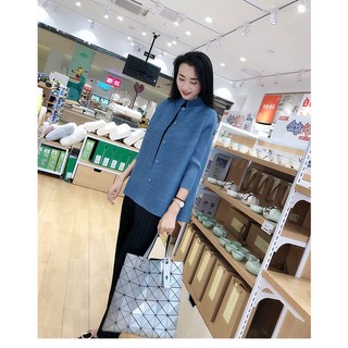 Áo Khoác  Miyake Xuân Thu 2023, Thiết Kế Xếp Ly Rời, Ôm Just Fit