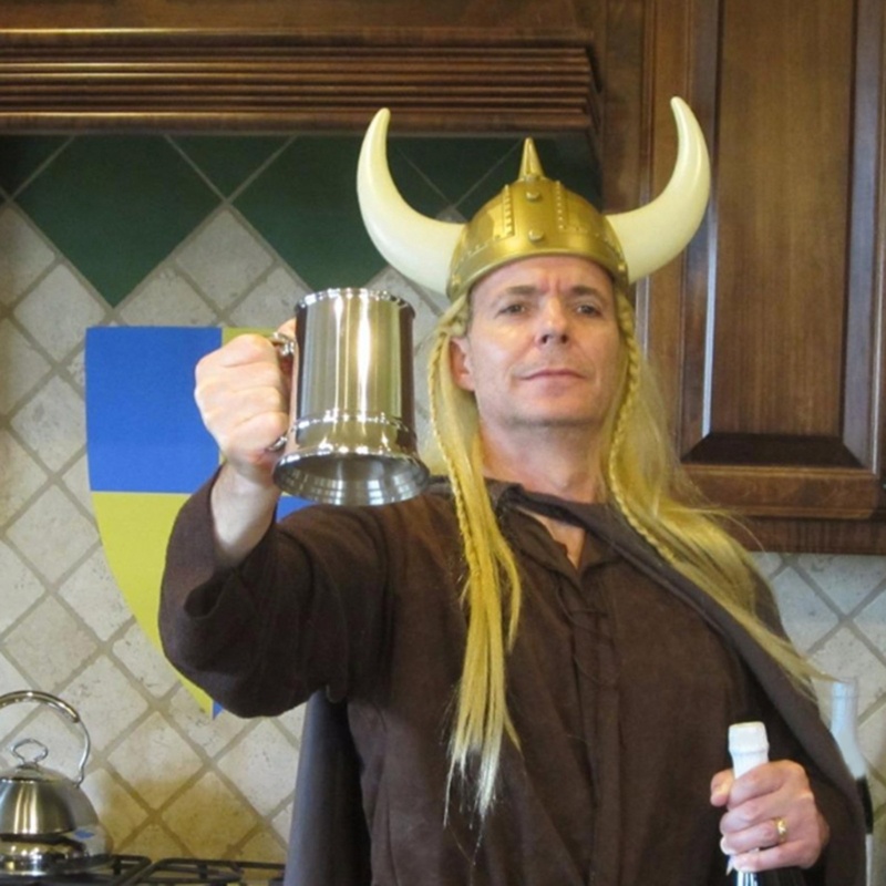 Mũ Hóa Trang Chiến Binh Viking Có Sừng Cho Người Lớn