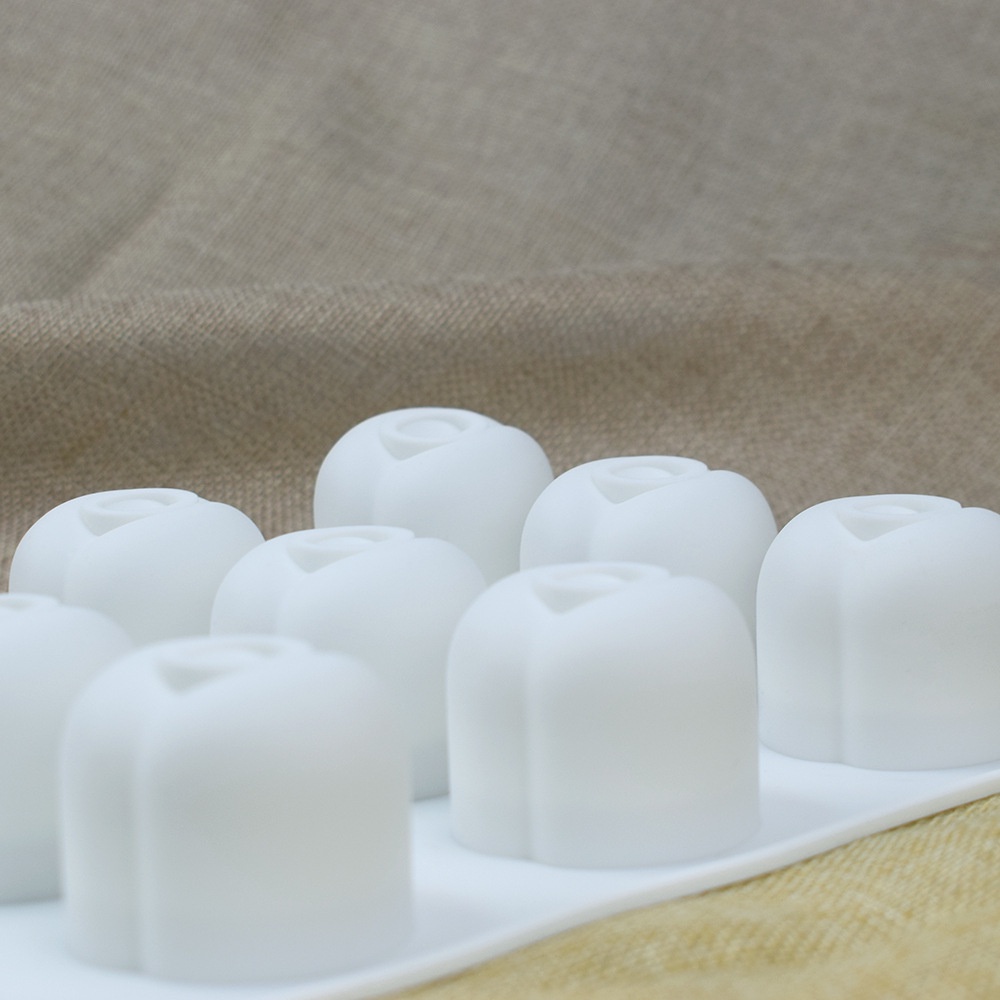 Khuôn Silicone 12 Ngăn Làm Bánh Hình Trái Cherry Xinh Xắn