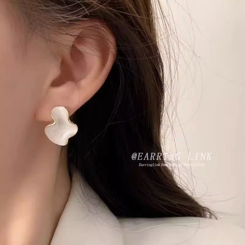 2 Chiếc Hàn Quốc Retro Ngọc Trai Tai Kẹp Bộ Hoa Ngọc Trai Tai Kẹp Không Cần Xuyên Bông Tai 2025 Phụ Kiện Thời Trang Mới