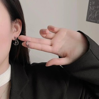 Khuyên Tai Dáng Dài Không Đối Xứng Hình Mặt Trăng Và Ngôi Sao Phong Cách Punk Cá Tính Cho Nữ Y2k