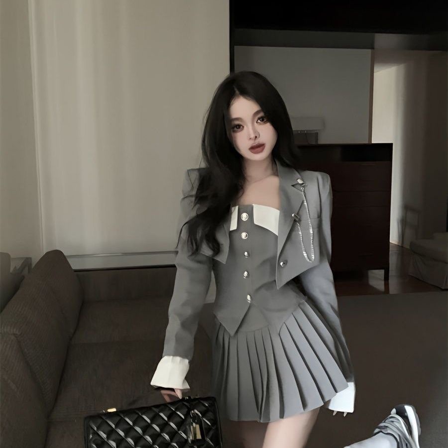 Phối trang phục nội y cho vú to tại Việt Nam