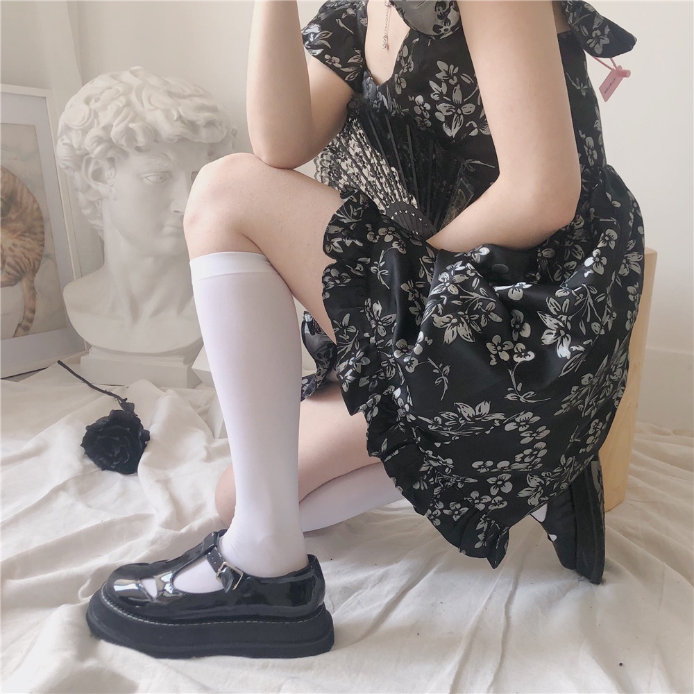 Vớ Nhung Qua Gối Màu Trắng Đen Phong Cách Nhật Bản Đơn Giản Dễ Phối Đồ