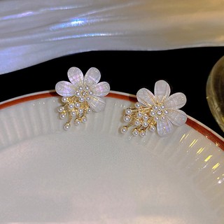 Bông Tai Hình Hoa Bằng Acrylic Đính Ngọc Trai Thời Trang Sang Trọng