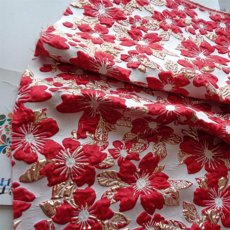 Vải Jacquard nổi ba chiều dệt vàng sợi nhuộm hoa lớn bong bóng - Chất liệu tự làm cho váy nữ năm mới, 1 mét