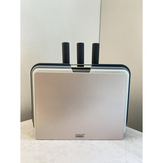 Bộ thớt kèm dao Joseph Joseph 60194 (3 thớt, 3 dao) tiện ích, hạn chế nhiễm khuẩn chéo thực phẩm GermanySnT HCM 120006