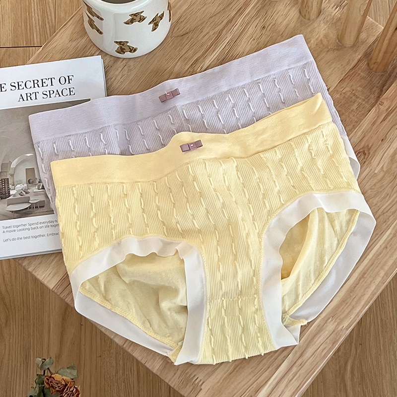 Quần Lót Cotton Không Đường May Kháng Khuẩn Thân Thiện Với Da Cho Nữ