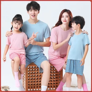 Quần áo gia đình dành cho cha mẹ và con cái Size 90-180 Áo thun ngắn tay Phù hợp với nam nữ Quần Short mỏng Phong cách trẻ em Hợp thời trang Mùa hè Bộ đồ ngủ X