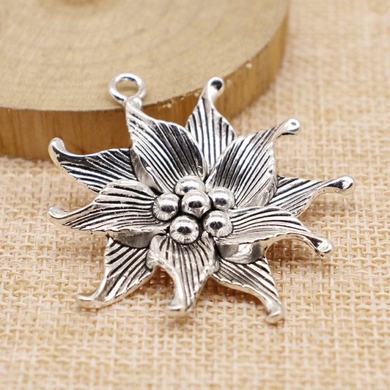 Jenniferab Hoa Rỗng Tua Rua Charm Mặt Dây Cổ Màu Bạc Khắc Hoa Thẻ