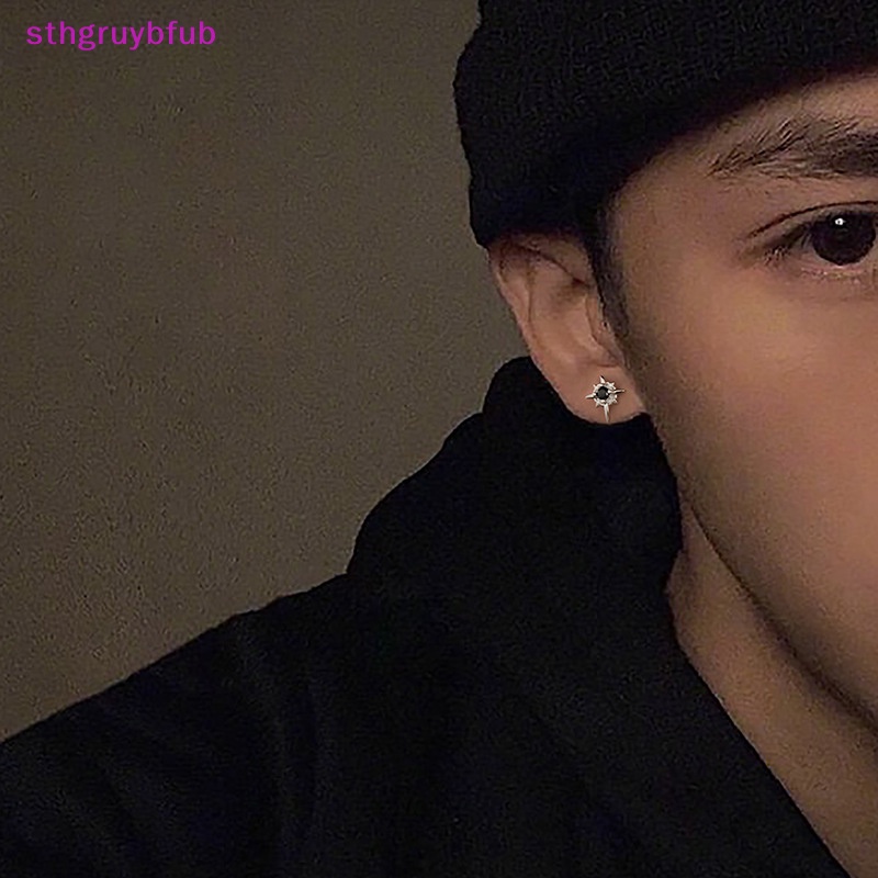 Khuyên tai đinh tán ngôi sao đính zircon phong cách hip-hop cá tính