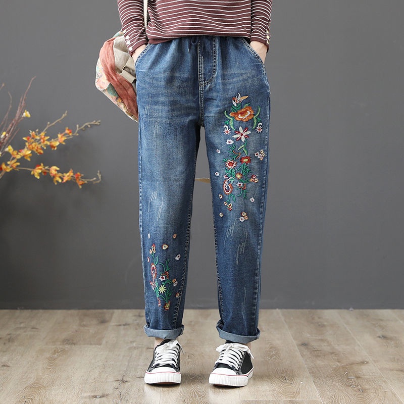 Quần Jeans Lưng Thun Cột Dây Dáng Rộng Cỡ Lớn Thêu Họa Tiết Phong Cách Retro Nghệ Thuật Thời Trang Cao Cấp Cho Nữ