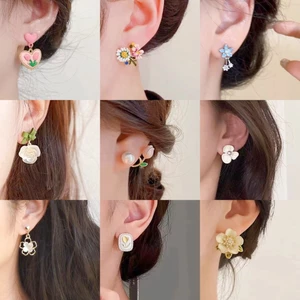 Bông Tai Hoa Tulip Cao Cấp Phong Cách Mới Ngọt Ngào Cho Nữ