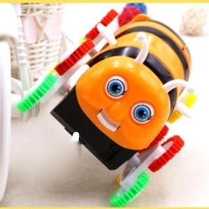 ĐỒ CHƠI CHO BÉ 3 TUỔI CON ONG NHÀO LỘN Quay 360 độ Cho Bé