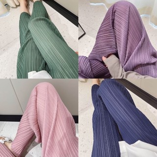 Quần xếp ly thẳng Miyake Slimer Look Quần ống rộng đến mắt cá chân thông thường