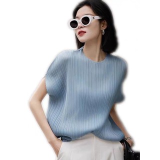 Tiêu chuẩn thanh lịch với thiết kế xếp ly quyến rũ, thoải mái
