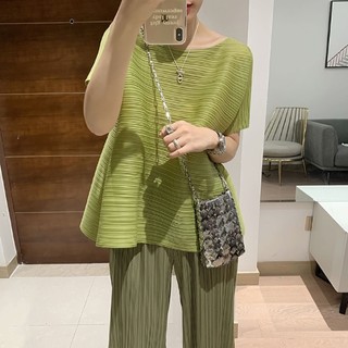 Miyake Áo Thun Tay Ngắn Dáng Rộng Xếp Ly Xẻ Tà Bên Hông Phong Cách Tây Ban Nha Thời Trang Cho Nữ