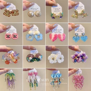 1 Cặp Bông Tai Tua Rua Bằng Bạc Họa Tiết Hoa / Trái Tim / Chữ Cái Nhiều Màu Sắc Ngọt Ngào Thời Trang