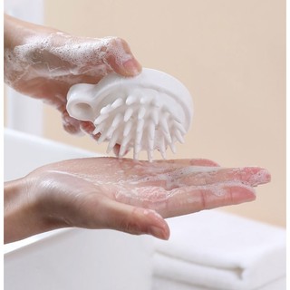 Lược khô và ướt - lược gội đầu Silicone Nhật mát xa da đầu Kích thước: 8.5 X 7 X 3.5cm SUNNY DAY