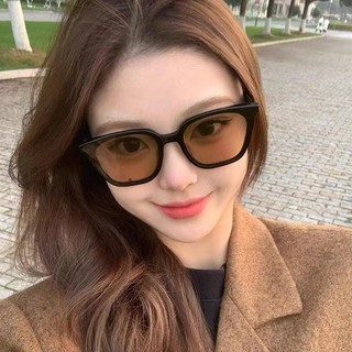 Kính râm vuông màu nâu cổ điển Tấm che nắng nam nữ mới để lái xe Kính mắt