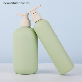 1 Chai Đựng Dầu Gội / Sữa Tắm Dạng Nhấn Tay Màu Xanh Lá Tiện Dụng
