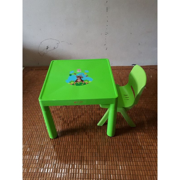 Bộ 1 Bàn 1 Ghế Cho Bé
