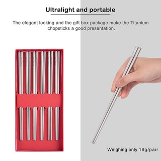 Set 6 Đôi Đũa Bằng Titan Siêu Nhẹ Dùng Ăn Sushi / Mì / Cơm / Làm Quà Tặng Ngoài Trời