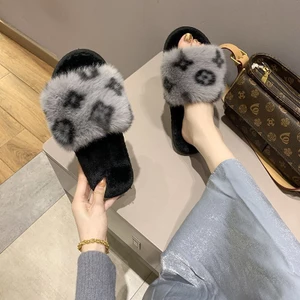 Dép Sandal Đi Trong Nhà Đế Mềm Phối Lông In Họa Tiết Thời Trang Phong Cách Mới Cho Nữ
