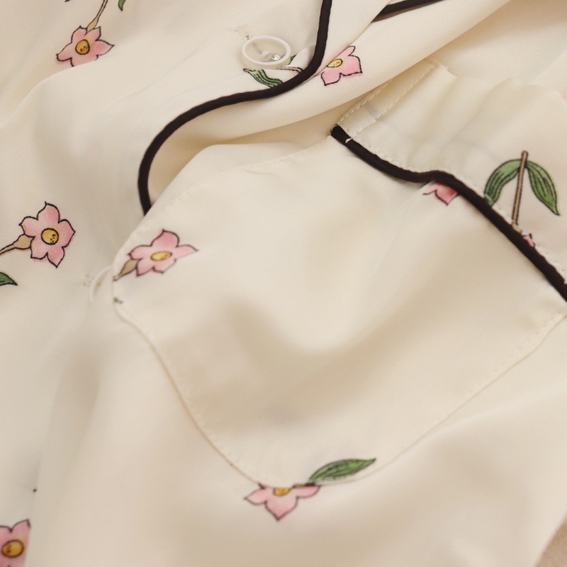 Bộ Đồ Ngủ Áo Tay Ngắn Phối Quần Short Vải Lụa Lạnh Phối Ren Thời Trang Mùa Hè Cho Nữ [lzf0703]