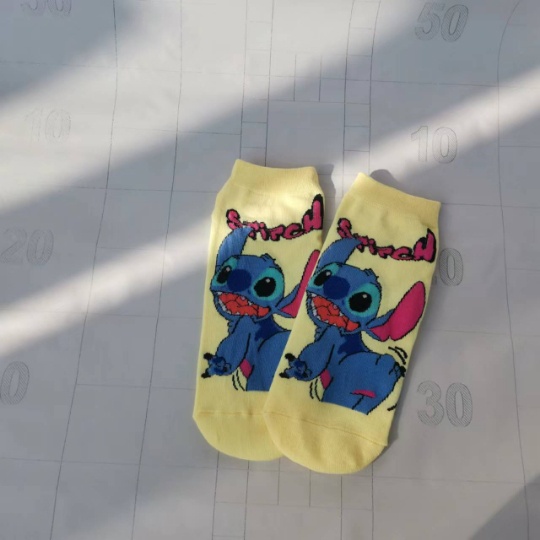 Set 1 / 5 Đôi Vớ Thể Thao In Họa Tiết Hoạt Hình Disney Stitch Thiên Thần Đáng Yêu Thời Trang Unisex