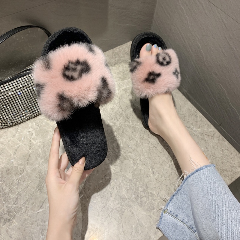 Dép Sandal Đi Trong Nhà Đế Mềm Phối Lông In Họa Tiết Thời Trang Phong Cách Mới Cho Nữ