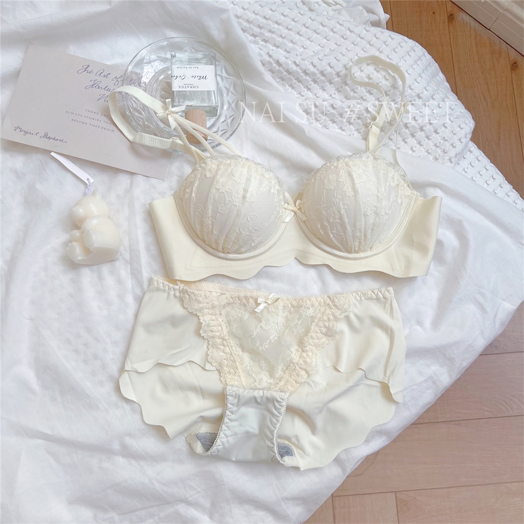 Bộ Áo Ngực Ren Thêu Họa Tiết + Quần Lót Không Dây 3 / 4 Cup Có Thể Điều Chỉnh Nâng Ngực Quyến Rũ Cho Nữ
