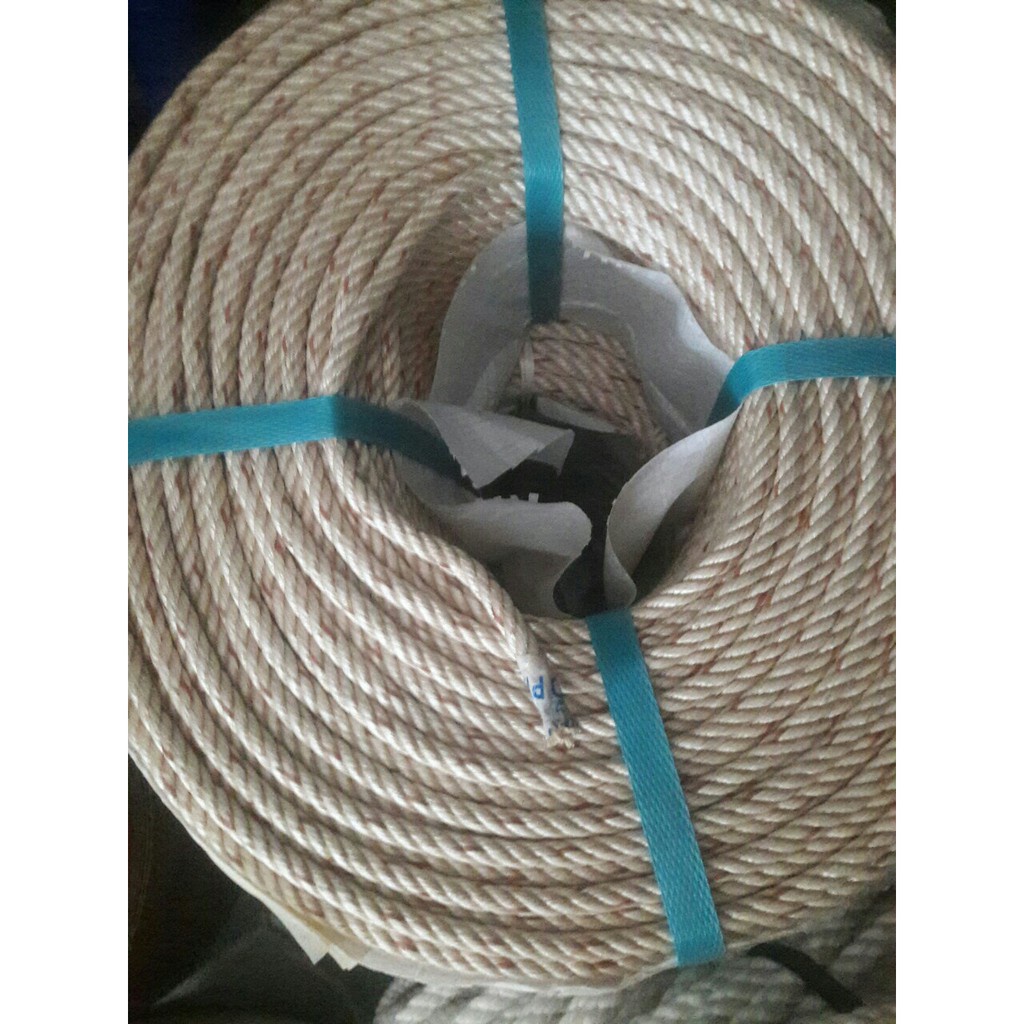 1kg dây thừng pp chịu lực tốt size 6mm. dùng kéo mái che, căng bạt, dây kéo máy tời xây dựng