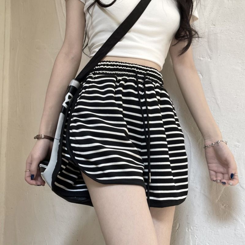 Quần Short Thể Thao Sọc Mùa Hè Mới Rời Ôm Cao Cấp Kích Thước Lớn Quần ngắn ống rộng Thường Ngày