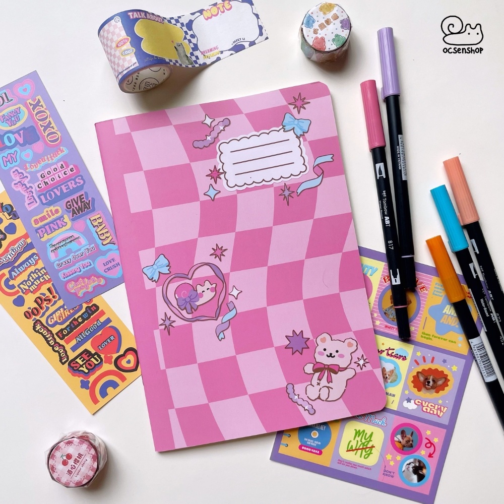 Vở B5 Ốc Sên bìa Caro kèm sticker