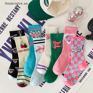 Thi vớ nữ mùa xuân và mùa thu mỹ retro cá tính giữa ống vớ nghệ thuật đại học gió vớ thể thao vớ bông vn