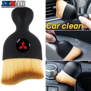 1 Bàn Chải Mềm Làm Sạch Khe Thông Gió Xe Hơi Mitsubishi Xpander Cross Pajero Outlander