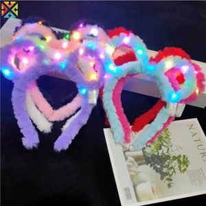 Băng Đô Cài Tóc Hình Tai Chuột Mickey Có Đèn LED Phát Sáng Độc Đáo