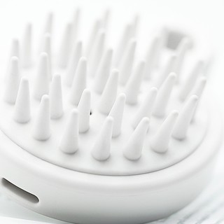 Lược khô và ướt - lược gội đầu Silicone Nhật mát xa da đầu Kích thước: 8.5 X 7 X 3.5cm SUNNY DAY