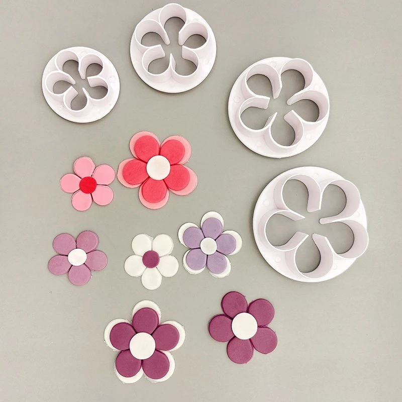 Set 4 Khuôn Cắt Bánh Quy Tạo Hình Hoa Mận / Dưa Hấu Độc Đáo Tiện Dụng